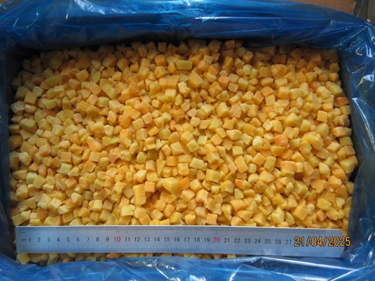 Sinocharm 4-Star Product BRC-A Fresh Yellow Peach 10x10mm Frozen Diced Fruits Cubes IQF Yellow Peach Dices