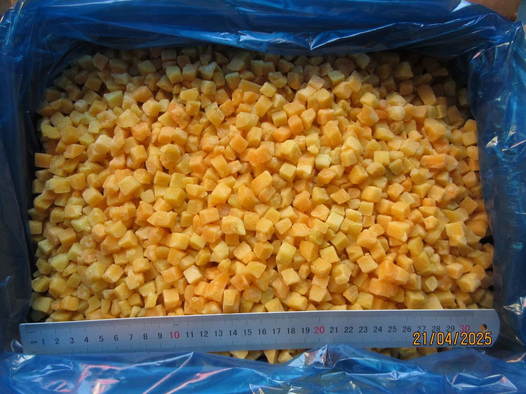 Sinocharm 4-Star Product BRC-A Fresh Yellow Peach 10x10mm Frozen Diced Fruits Cubes IQF Yellow Peach Dices