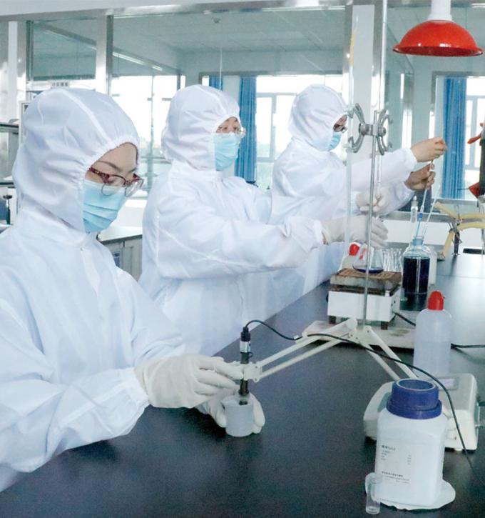 IQF Biologische Gele Perzik Helften Diepvriesfruit Zoete Smaak Bulk Verpakt Geconserveerd Water Pulp Heel Kubussen Dobbelstenen Helften Beschikbaar 11