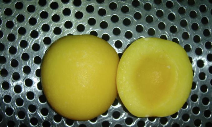 IQF Biologische Gele Perzik Helften Diepvriesfruit Zoete Smaak Bulk Verpakt Geconserveerd Water Pulp Heel Kubussen Dobbelstenen Helften Beschikbaar 3